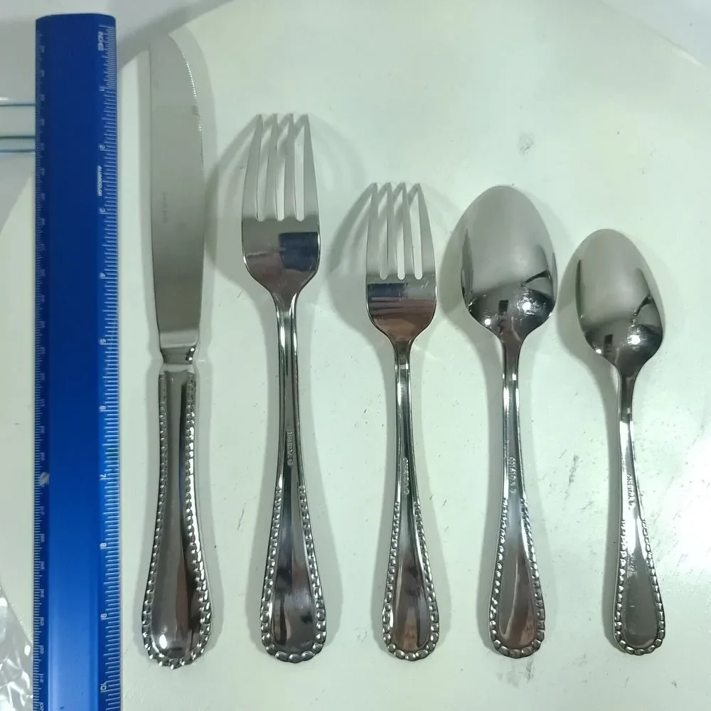 Oneida Pebblebrook Silverware Single Set Of Five Pices